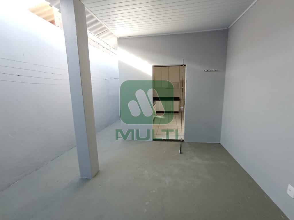 Casa à venda com 2 quartos, 132m² - Foto 18