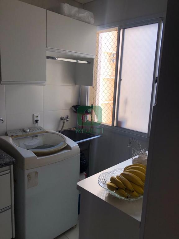 Apartamento à venda com 2 quartos, 58m² - Foto 5