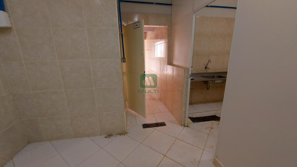 Prédio Inteiro à venda com 1 quarto, 162m² - Foto 8