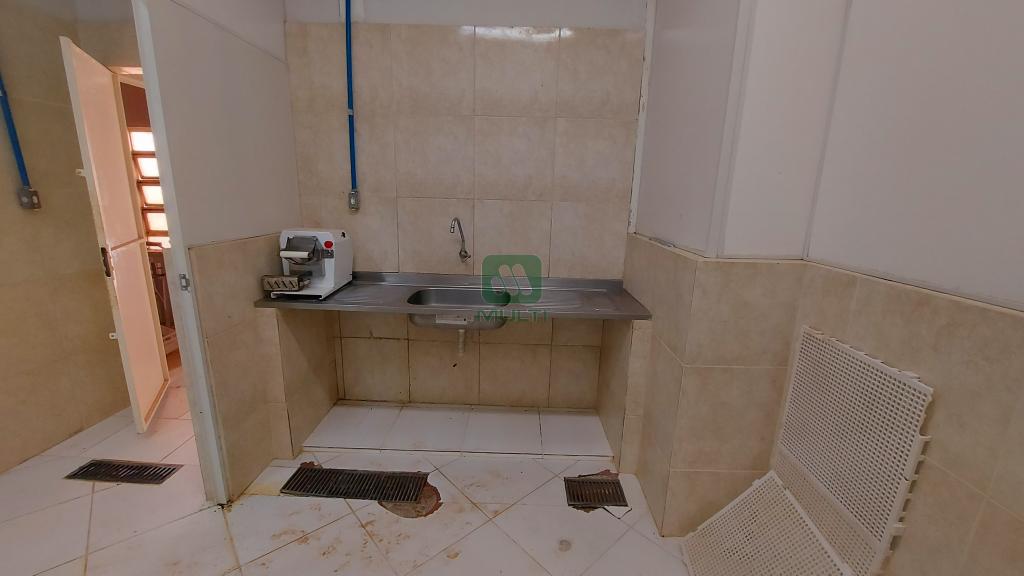 Prédio Inteiro à venda com 1 quarto, 162m² - Foto 9