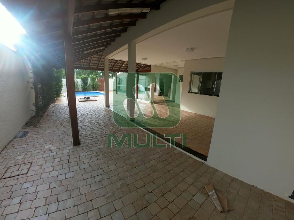 Casa de Condomínio à venda com 4 quartos, 370m² - Foto 14