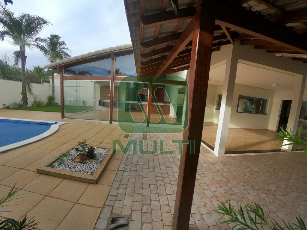 Casa de Condomínio à venda com 4 quartos, 370m² - Foto 16