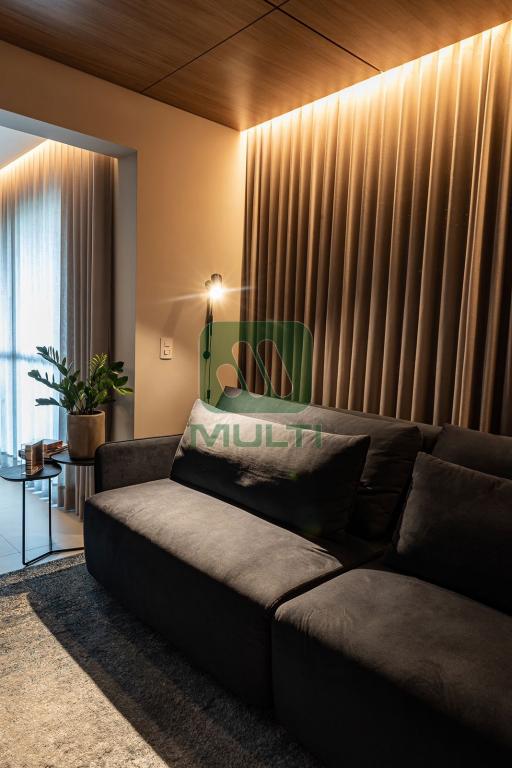 Apartamento à venda com 2 quartos, 97m² - Foto 3