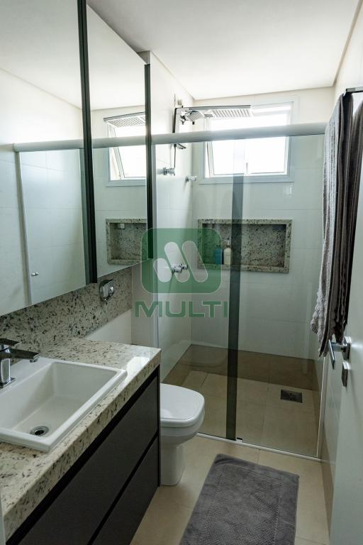 Apartamento à venda com 2 quartos, 97m² - Foto 20