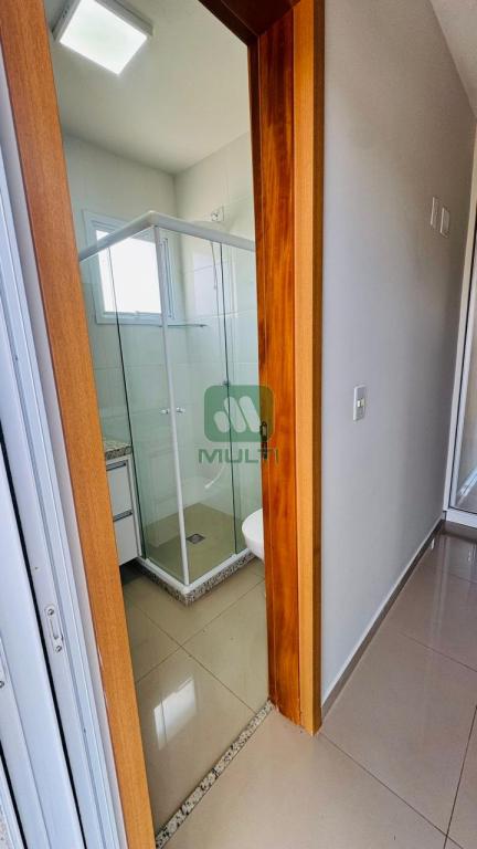 Apartamento à venda com 2 quartos, 64m² - Foto 17