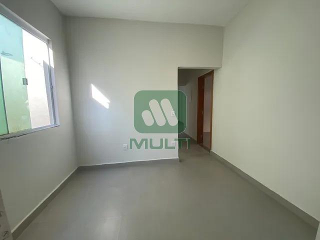 Casa à venda com 5 quartos, 180m² - Foto 12