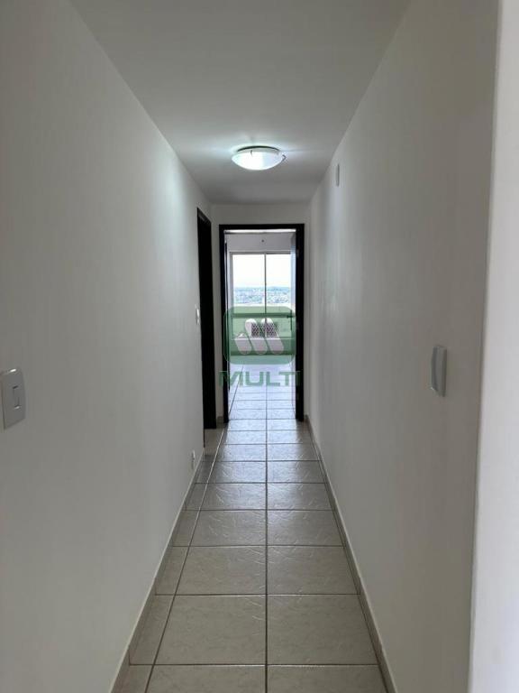 Apartamento à venda com 3 quartos, 171m² - Foto 10