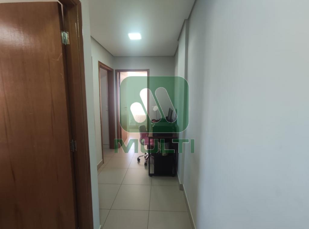 Apartamento à venda com 3 quartos, 96m² - Foto 13