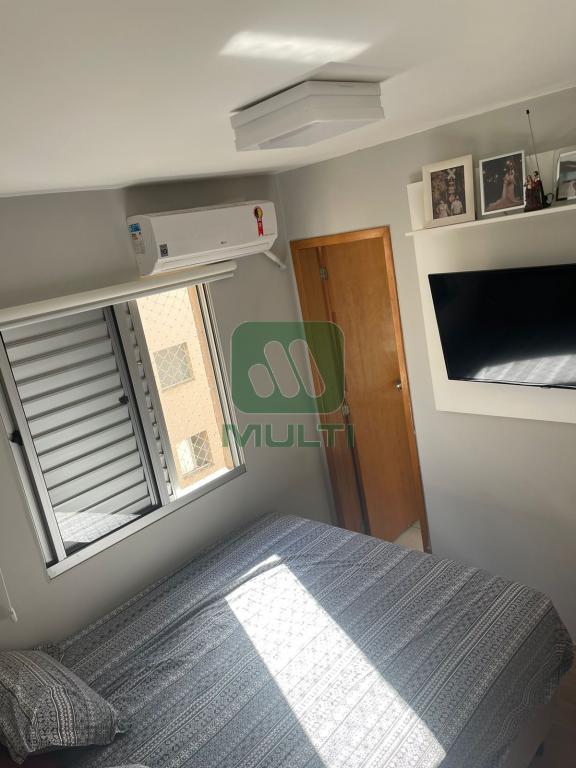 Apartamento à venda com 2 quartos, 56m² - Foto 21