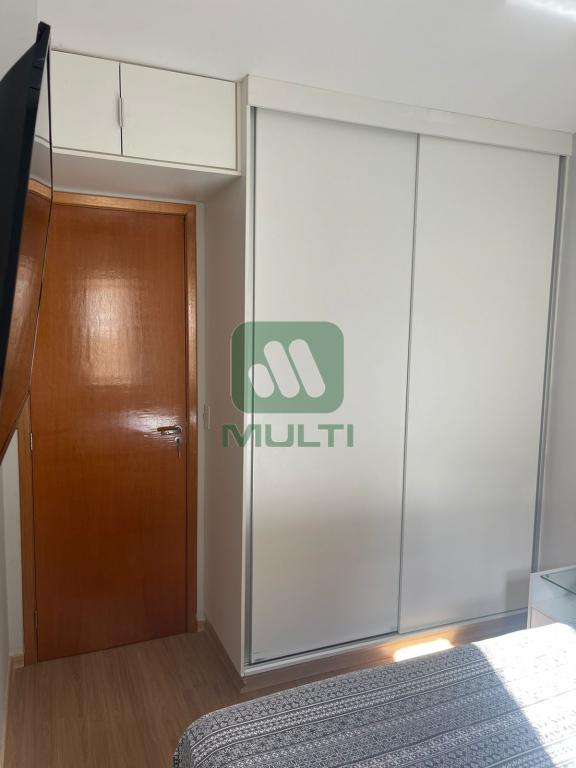 Apartamento à venda com 2 quartos, 56m² - Foto 22