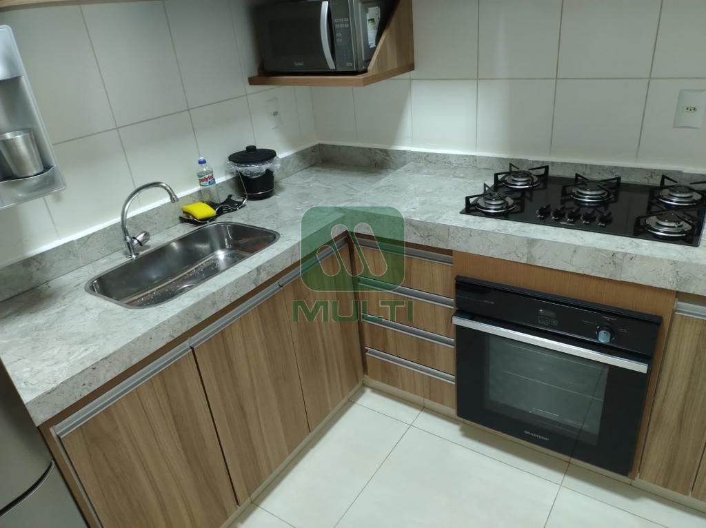 Apartamento à venda com 2 quartos, 64m² - Foto 10