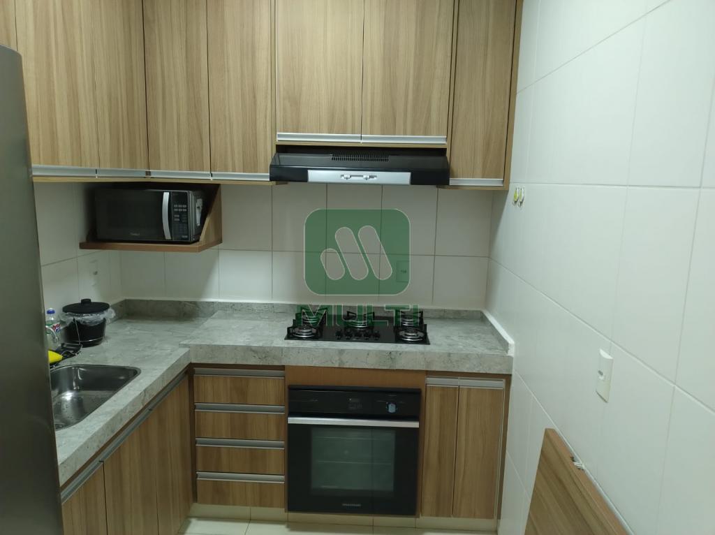 Apartamento à venda com 2 quartos, 64m² - Foto 11