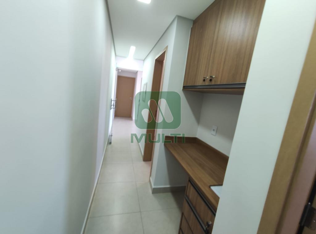 Apartamento à venda com 2 quartos, 55m² - Foto 18