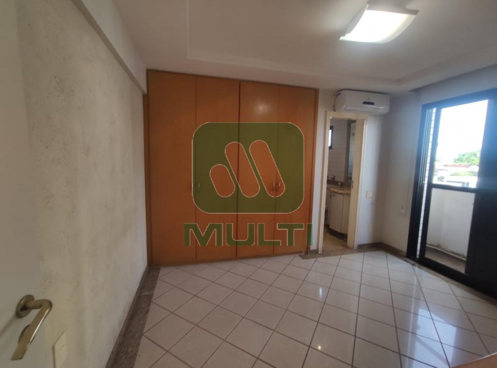 Apartamento à venda com 4 quartos, 208m² - Foto 22