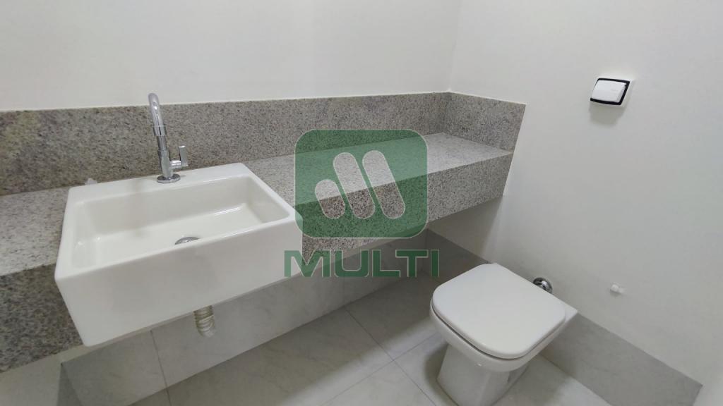 Apartamento à venda com 3 quartos, 123m² - Foto 8