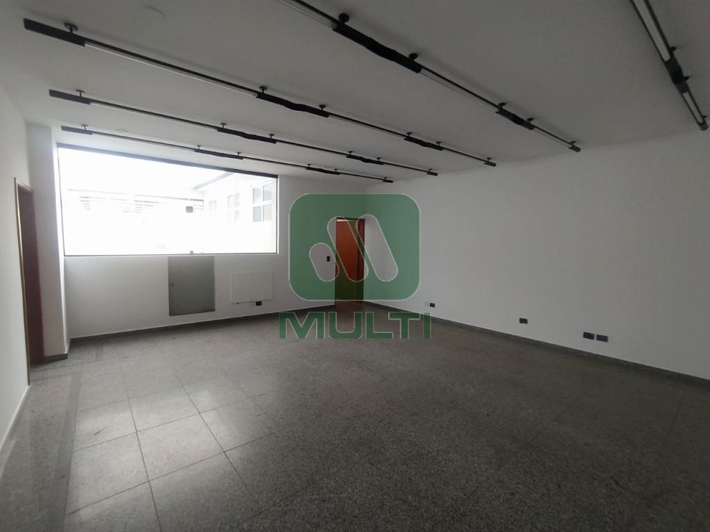 Conjunto Comercial-Sala à venda com 1 quarto, 119m² - Foto 6