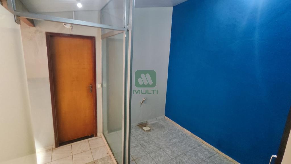 Casa à venda com 3 quartos, 130m² - Foto 9