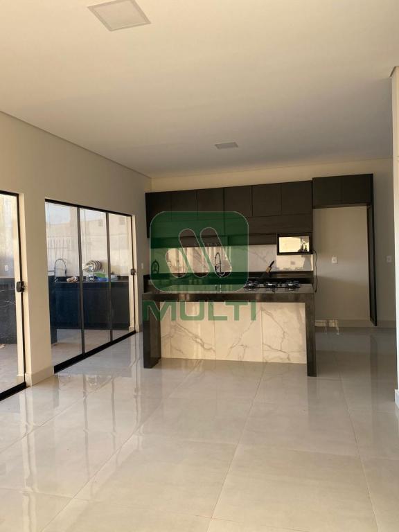 Casa à venda com 4 quartos, 213m² - Foto 6