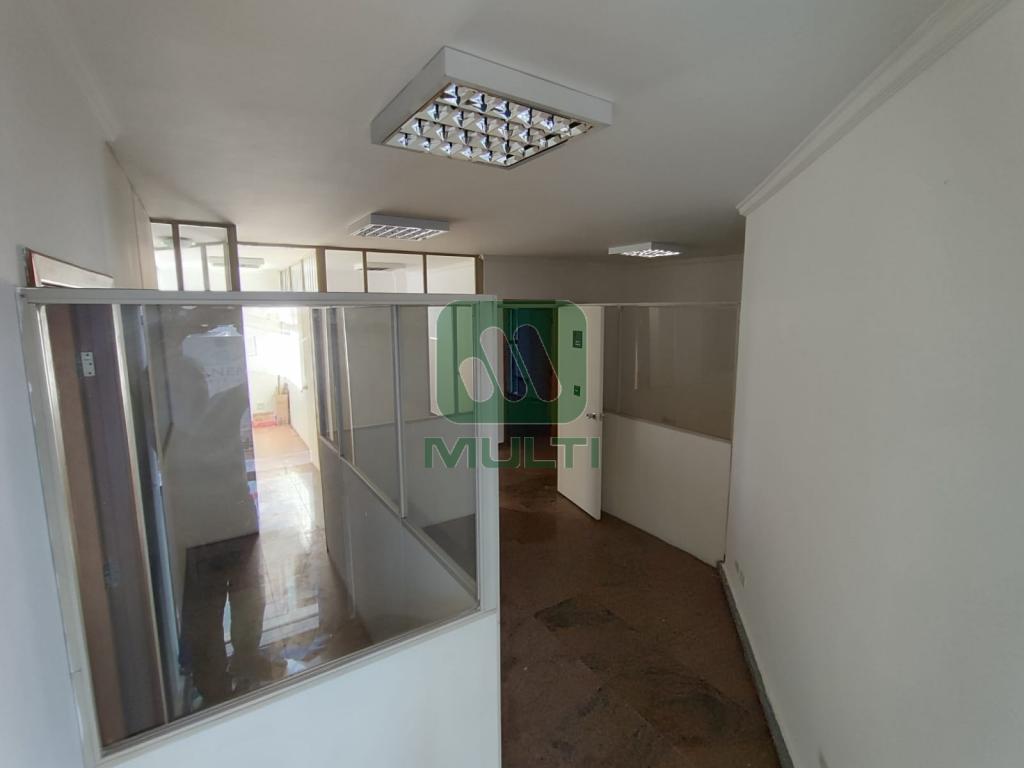 Conjunto Comercial-Sala à venda com 1 quarto, 78m² - Foto 1