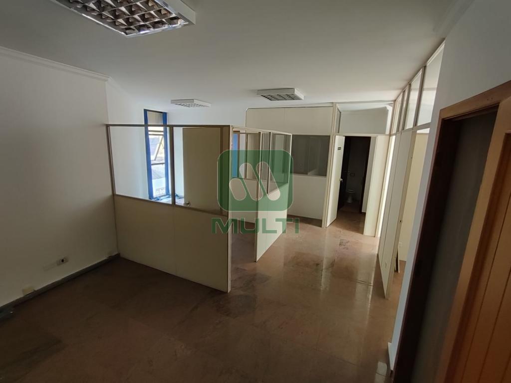 Conjunto Comercial-Sala à venda com 1 quarto, 78m² - Foto 4