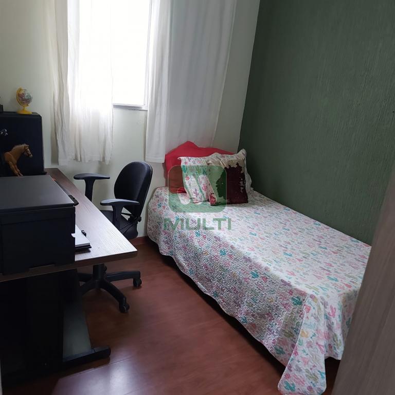 Apartamento à venda com 3 quartos, 63m² - Foto 13