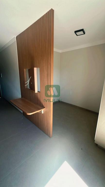 Apartamento à venda com 1 quarto, 41m² - Foto 7