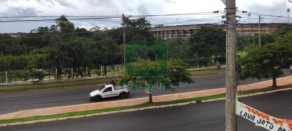 Prédio Inteiro à venda com 1 quarto, 50m² - Foto 11