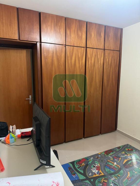 Apartamento à venda com 3 quartos, 90m² - Foto 15