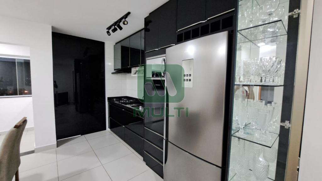 Apartamento à venda com 2 quartos, 56m² - Foto 6