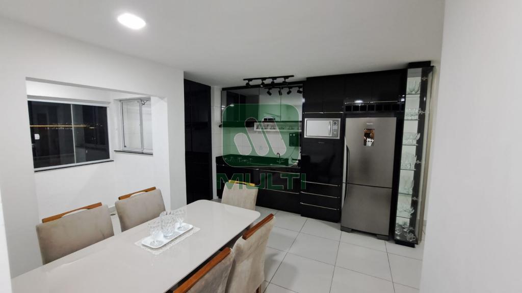 Apartamento à venda com 2 quartos, 56m² - Foto 7