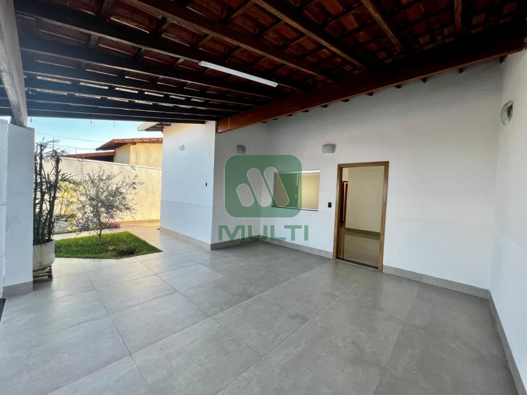 Casa à venda com 3 quartos, 120m² - Foto 14