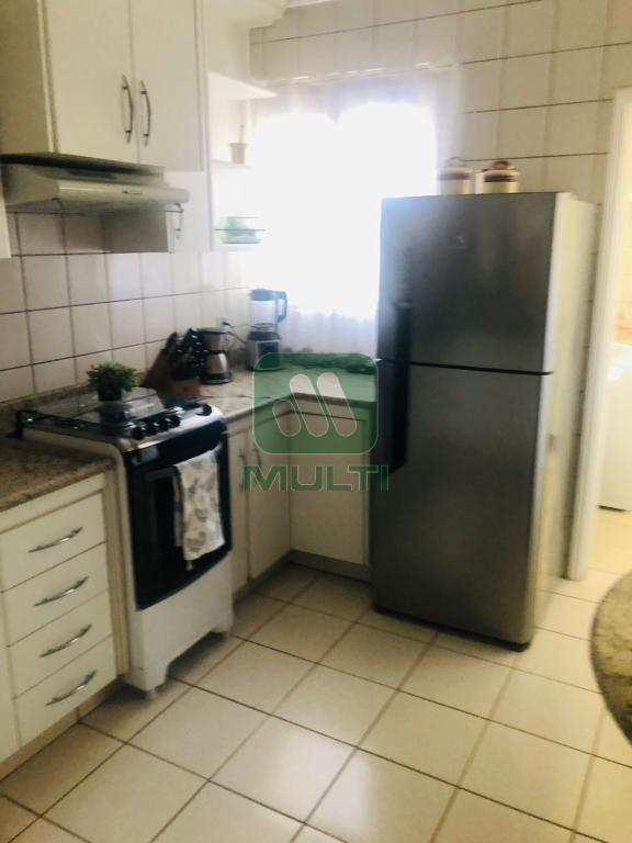 Apartamento à venda com 3 quartos, 96m² - Foto 5