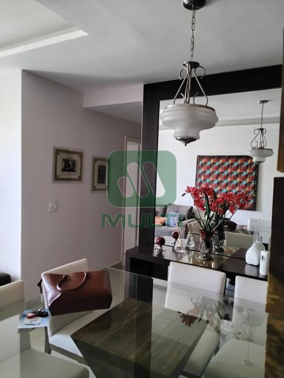 Apartamento à venda com 3 quartos, 78m² - Foto 4