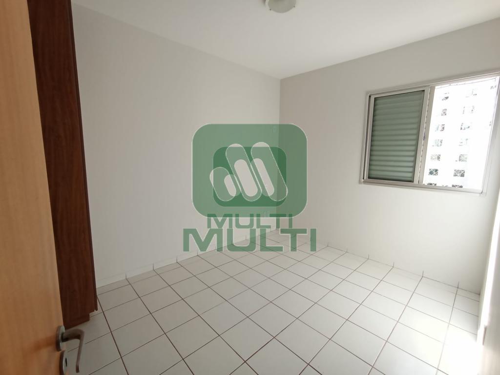 Apartamento à venda com 2 quartos, 68m² - Foto 13