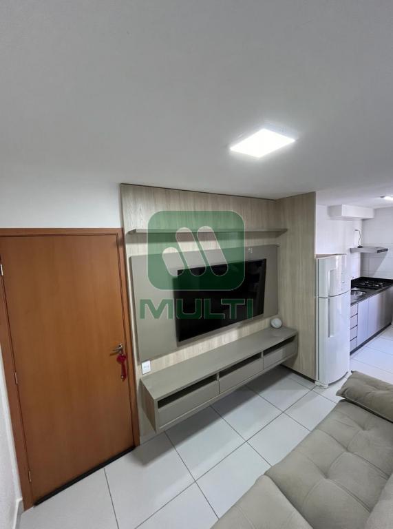 Apartamento à venda com 2 quartos, 52m² - Foto 2