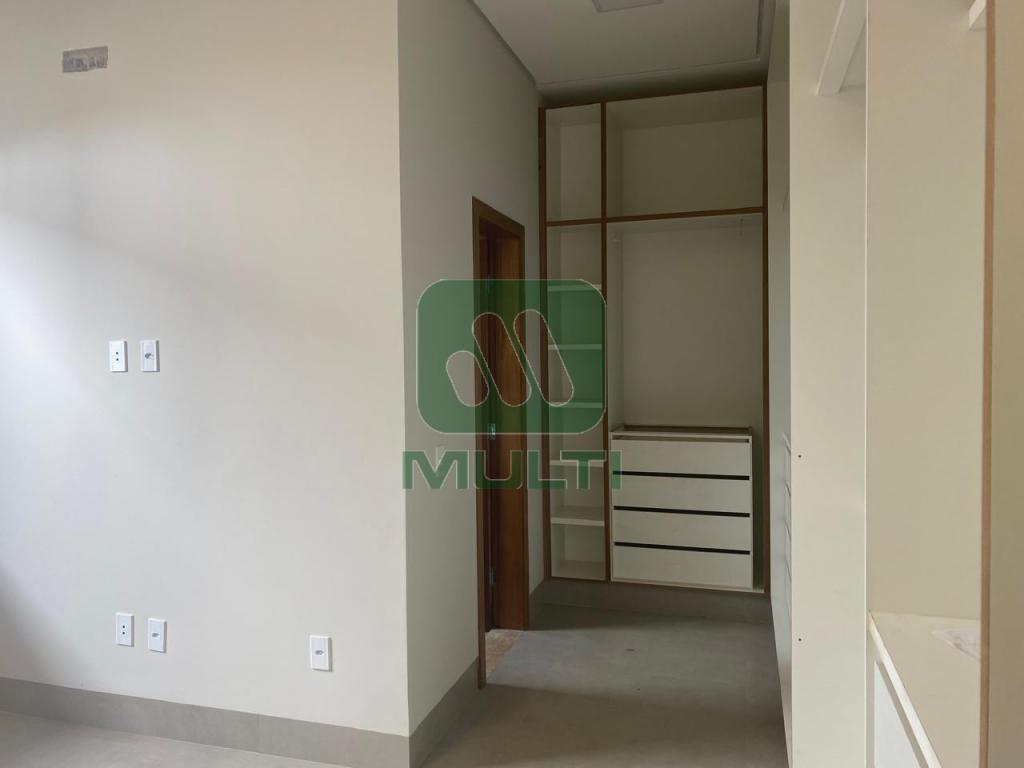 Casa de Condomínio à venda com 3 quartos, 200m² - Foto 14