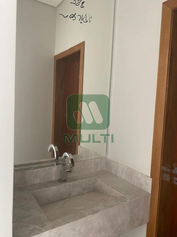 Casa de Condomínio à venda com 3 quartos, 200m² - Foto 17