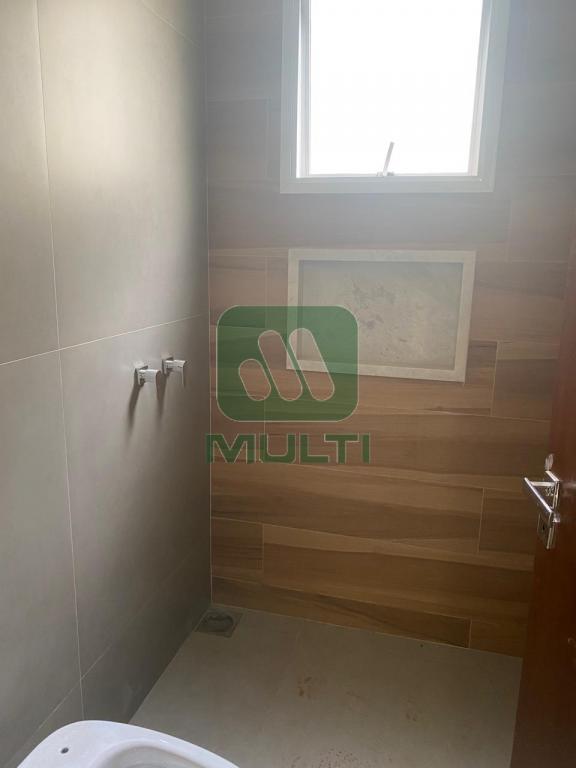 Casa de Condomínio à venda com 3 quartos, 200m² - Foto 18