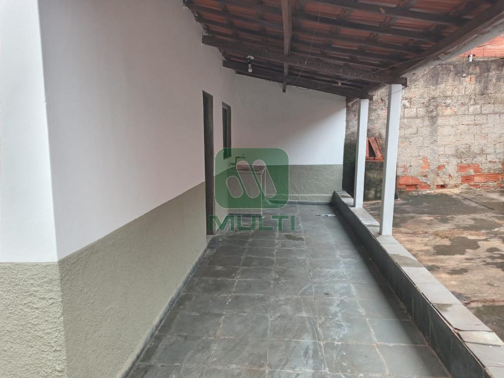 Casa à venda com 3 quartos, 130m² - Foto 5