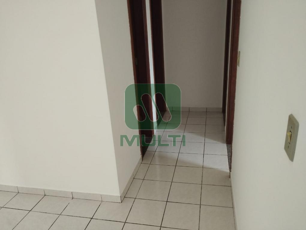 Apartamento à venda com 3 quartos, 86m² - Foto 11