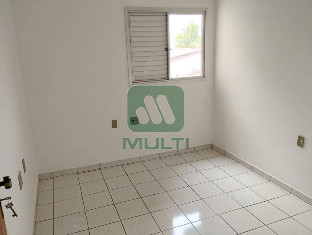 Apartamento à venda com 3 quartos, 86m² - Foto 13