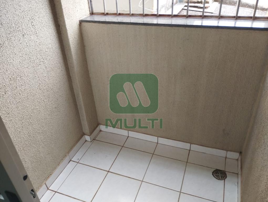 Apartamento à venda com 3 quartos, 86m² - Foto 19