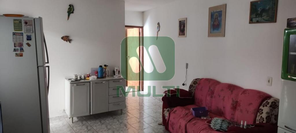 Casa à venda com 5 quartos, 96m² - Foto 27