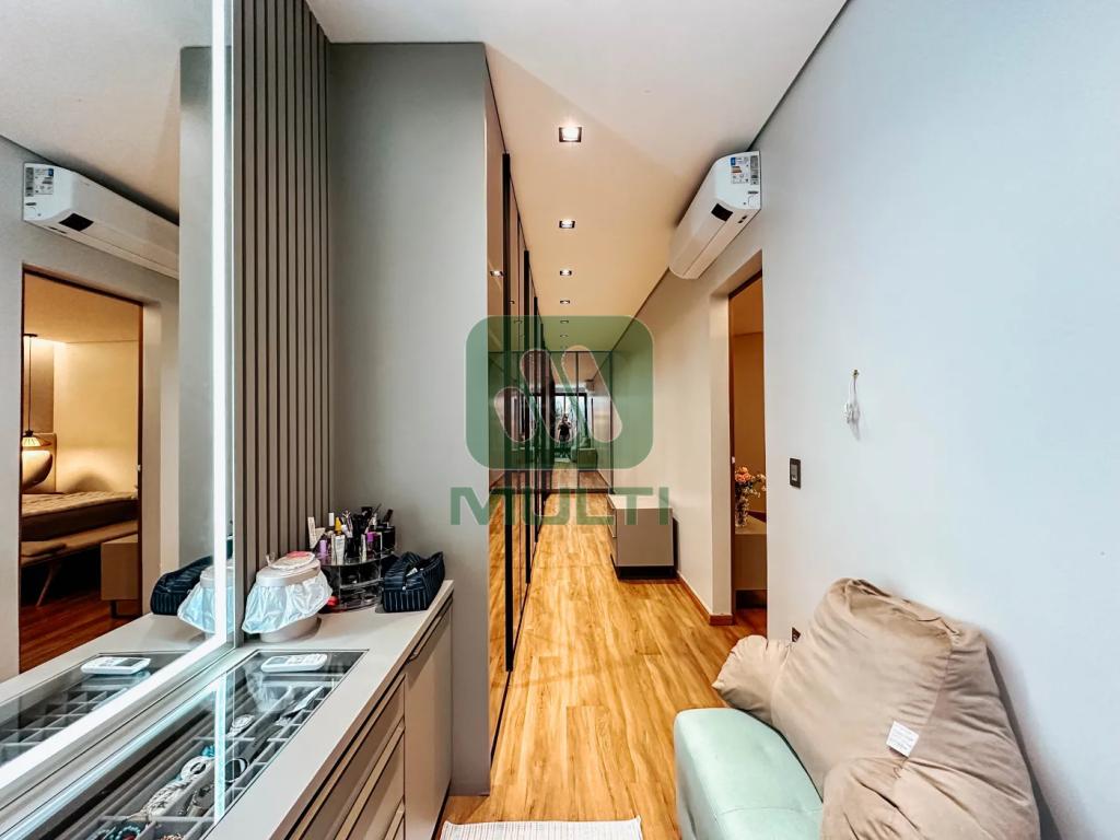 Casa à venda com 3 quartos, 491m² - Foto 9