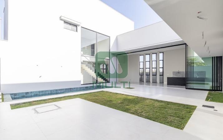 Casa de Condomínio à venda com 4 quartos, 317m² - Foto 13