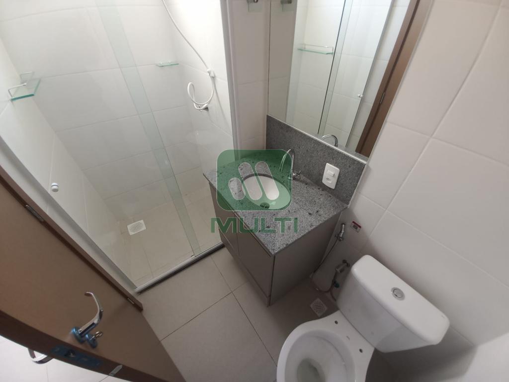 Apartamento à venda com 2 quartos, 55m² - Foto 11