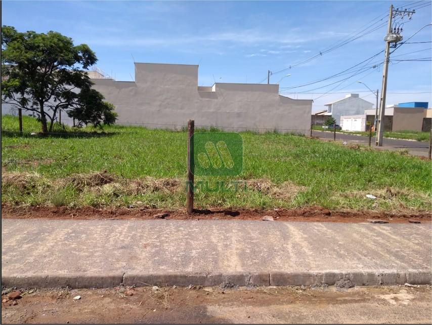 Terreno à venda com 1 quarto, 1m² - Foto 2