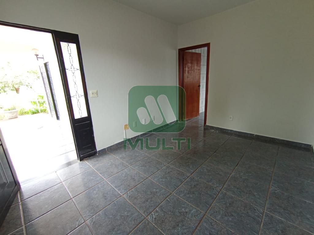 Casa à venda com 2 quartos, 91m² - Foto 6