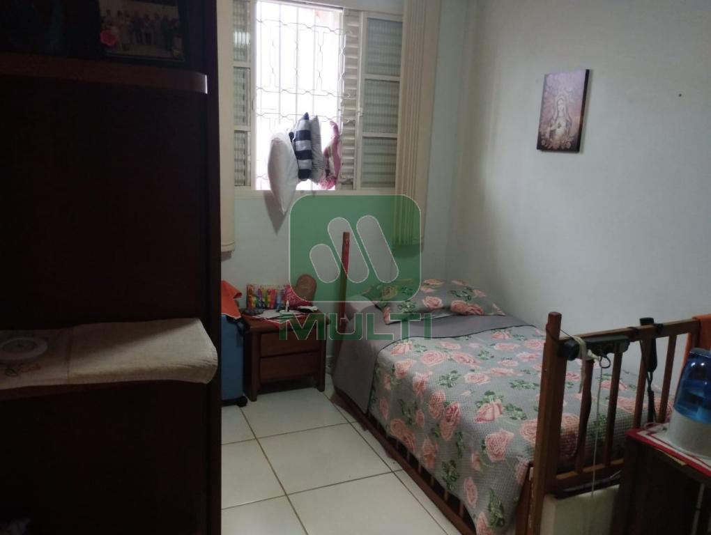 Casa à venda com 3 quartos, 160m² - Foto 6