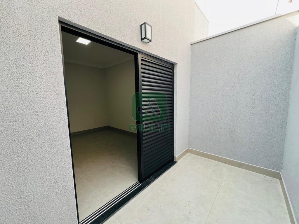 Casa à venda com 3 quartos, 135m² - Foto 15